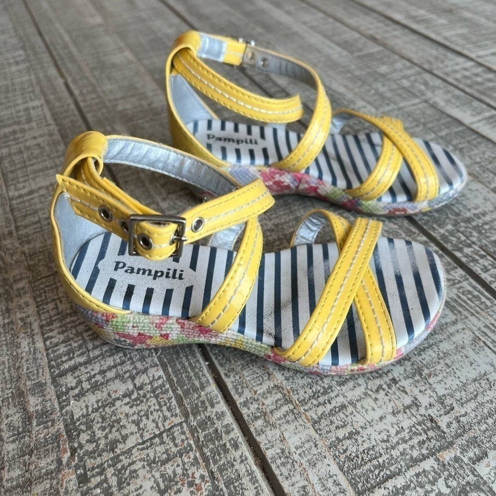 PAMPILI Girls mini wedge Strappy Sandals